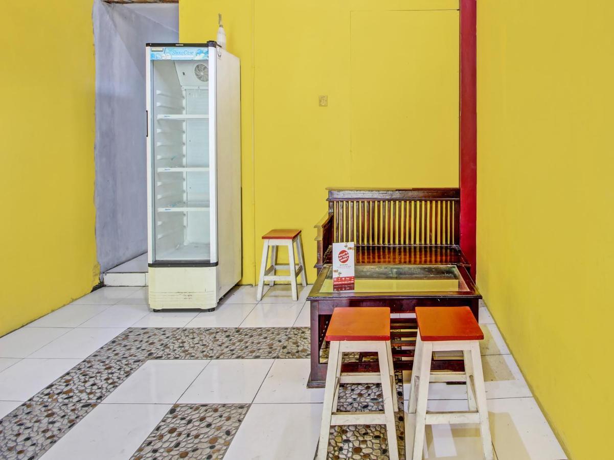 Capital O 91690 Moza Guest House Klaten Zewnętrze zdjęcie