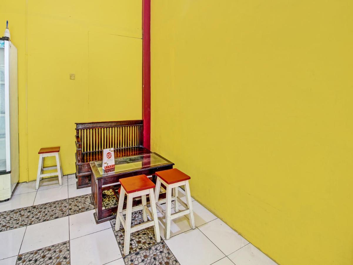 Capital O 91690 Moza Guest House Klaten Zewnętrze zdjęcie