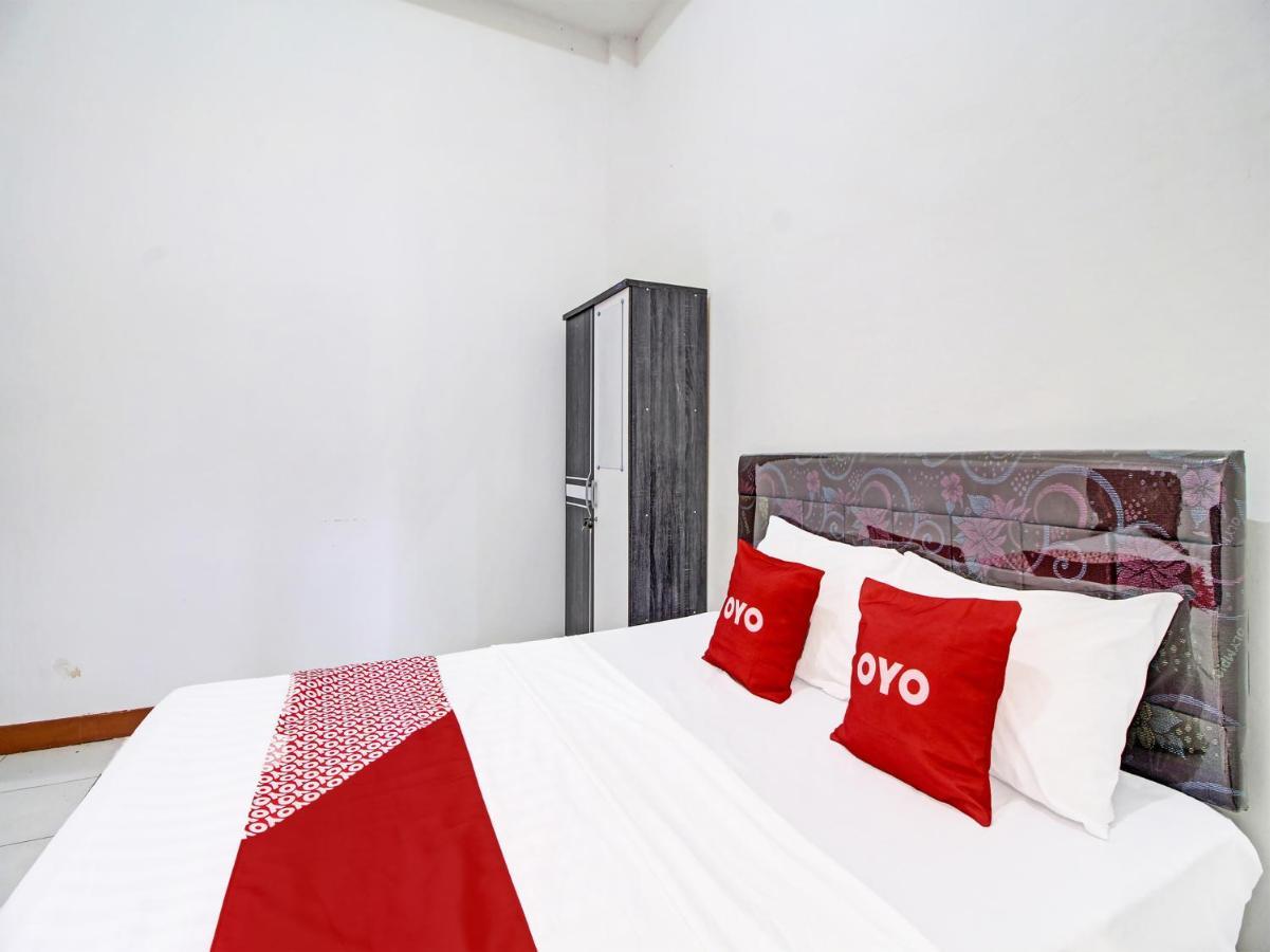 Capital O 91690 Moza Guest House Klaten Zewnętrze zdjęcie