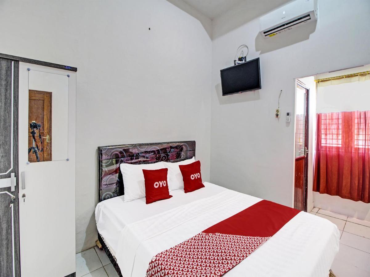Capital O 91690 Moza Guest House Klaten Zewnętrze zdjęcie