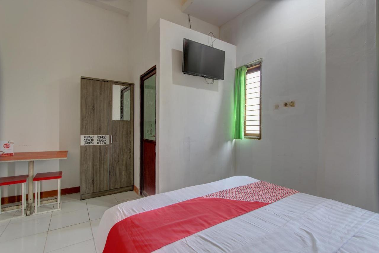Capital O 91690 Moza Guest House Klaten Zewnętrze zdjęcie