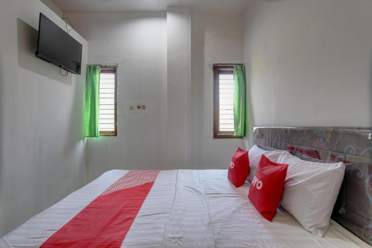 Capital O 91690 Moza Guest House Klaten Zewnętrze zdjęcie